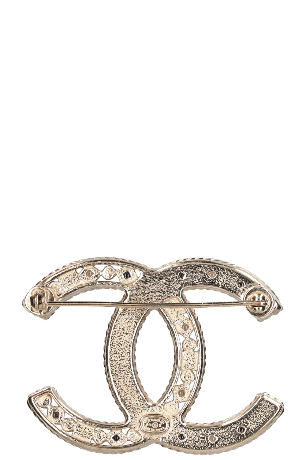 CHANEL Fall16 CC Brooch