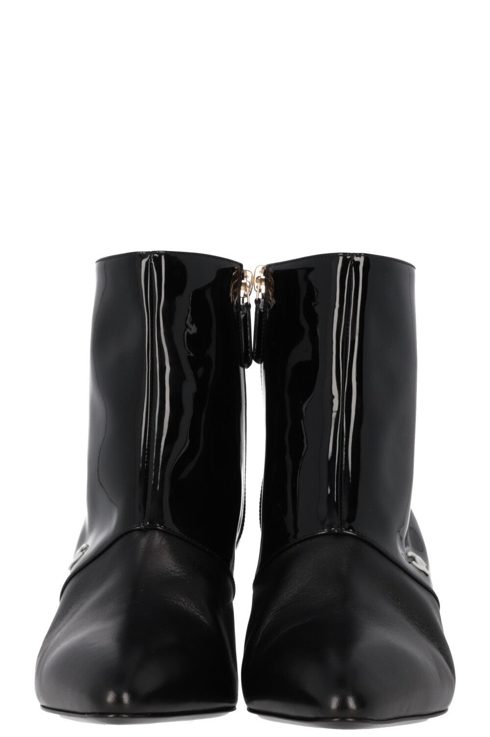 CHANEL CC Boots Patent Black