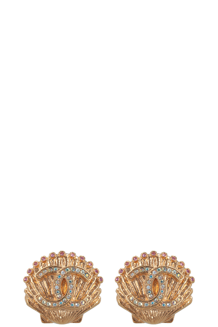 CHANEL 2023 CC Shell Clip Earrings Gold