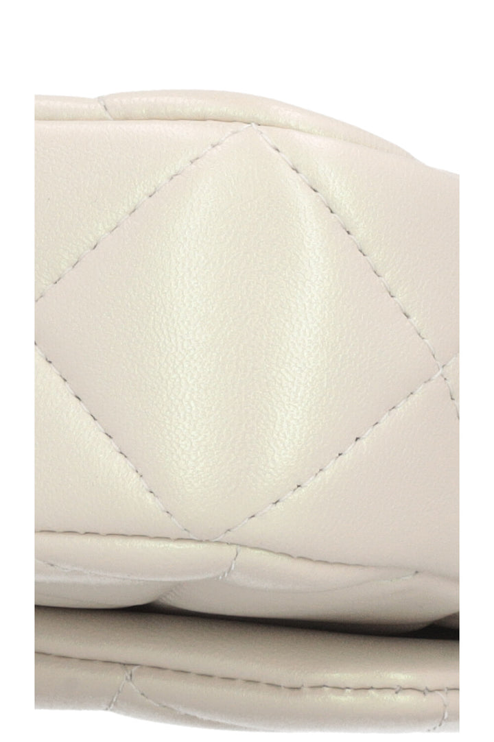 Sac à rabat CHANEL Mini Pearl Crush irisé