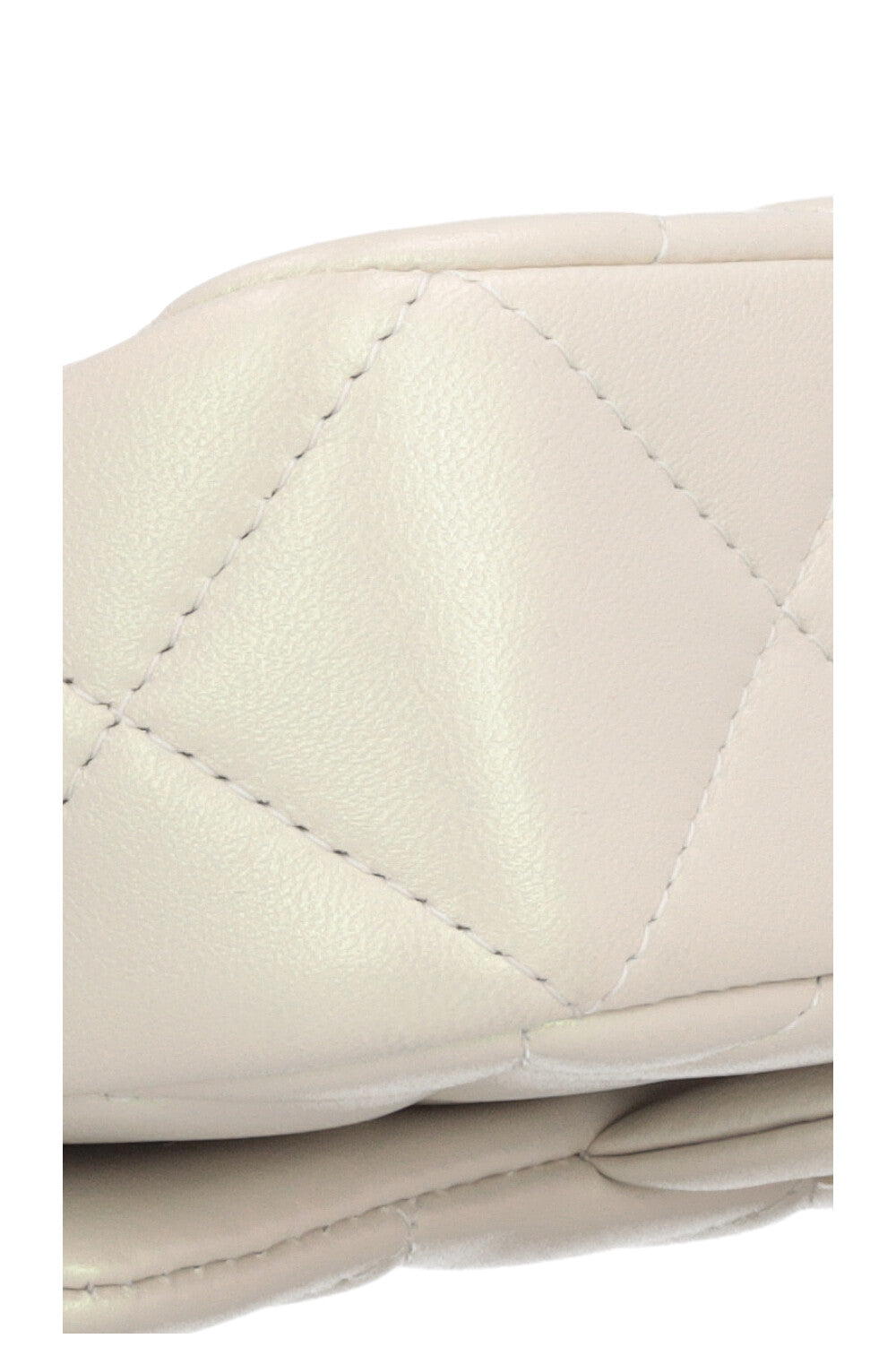 Sac à rabat CHANEL Mini Pearl Crush irisé
