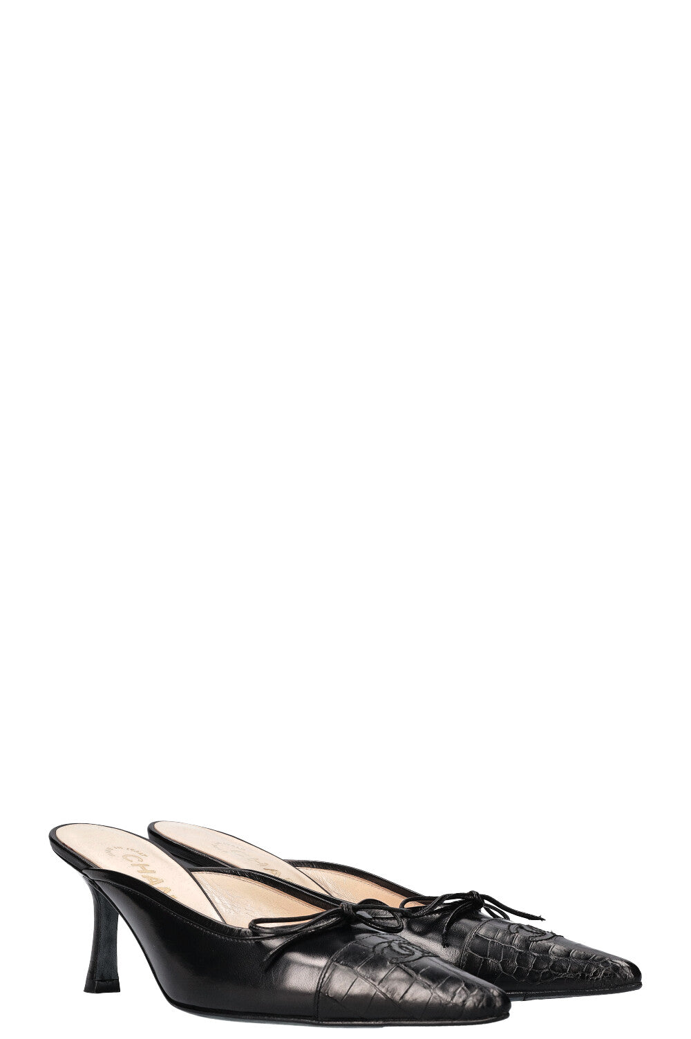 CHANEL Vintage CC Mules Black Alligator Cap