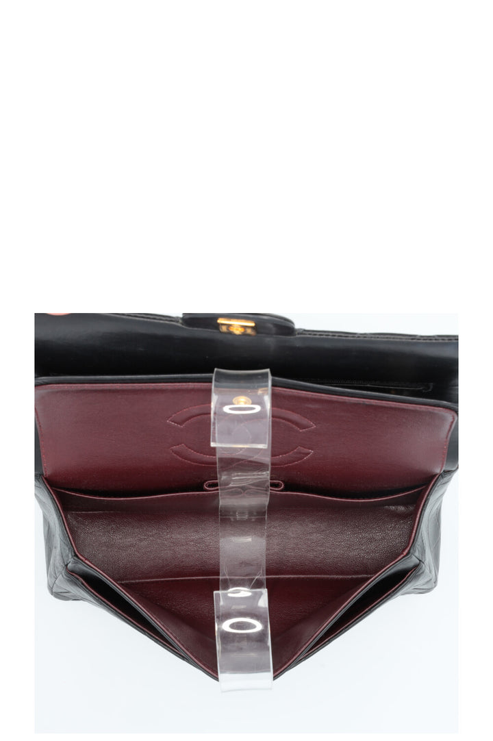 CHANEL Vintage Medium Double Flap Bag Black