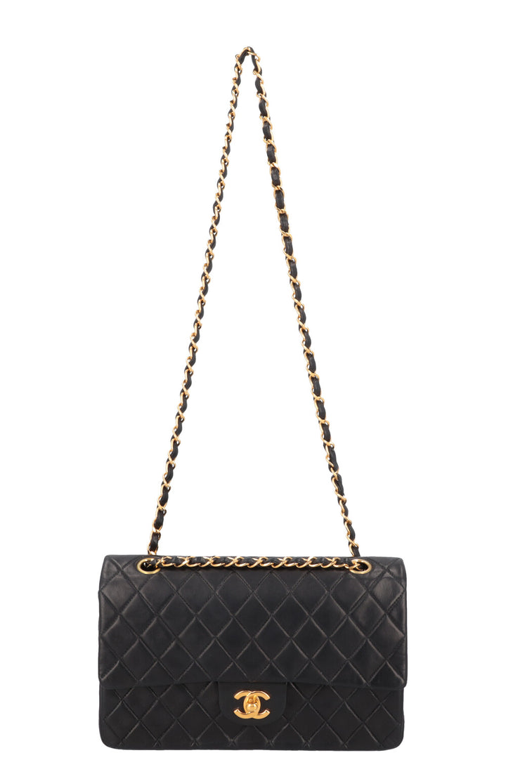 CHANEL Vintage Medium Double Flap Bag Black