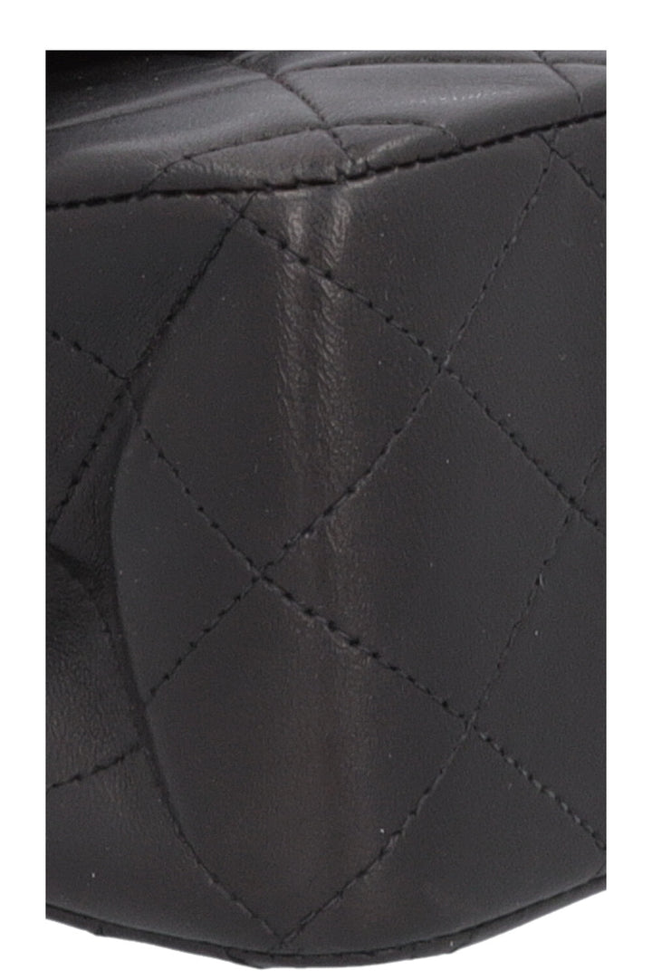 CHANEL Vintage Medium Double Flap Bag Black