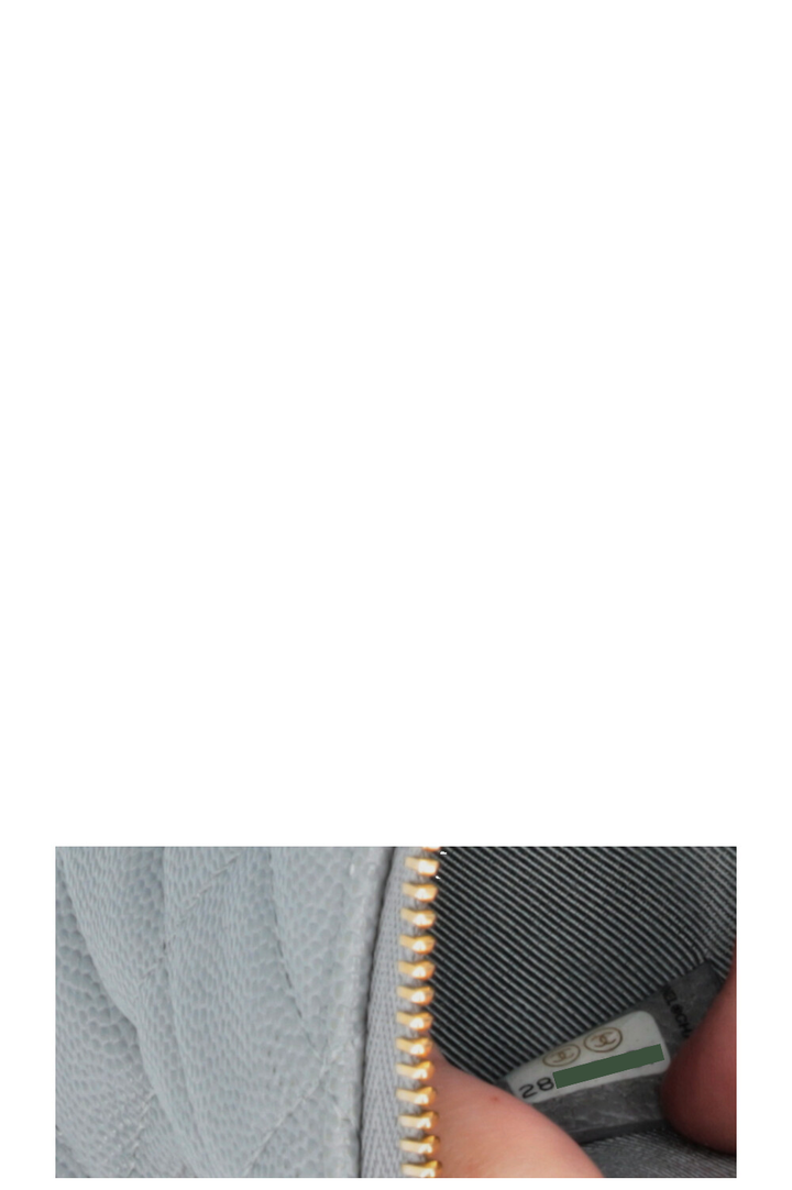 CHANEL Pochette Caviar Grey