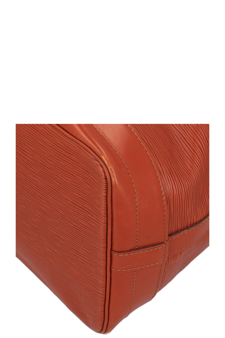 LOUIS VUITTON Grand Sac Noe Epi Cognac