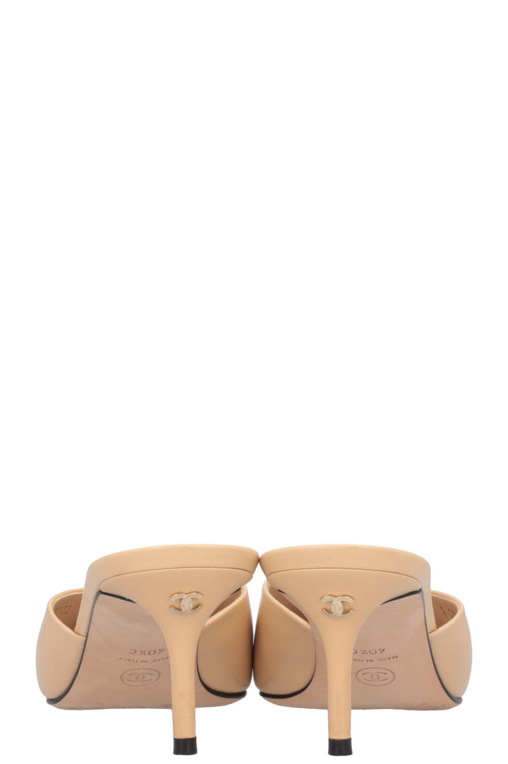 CHANEL Mules Beige Black