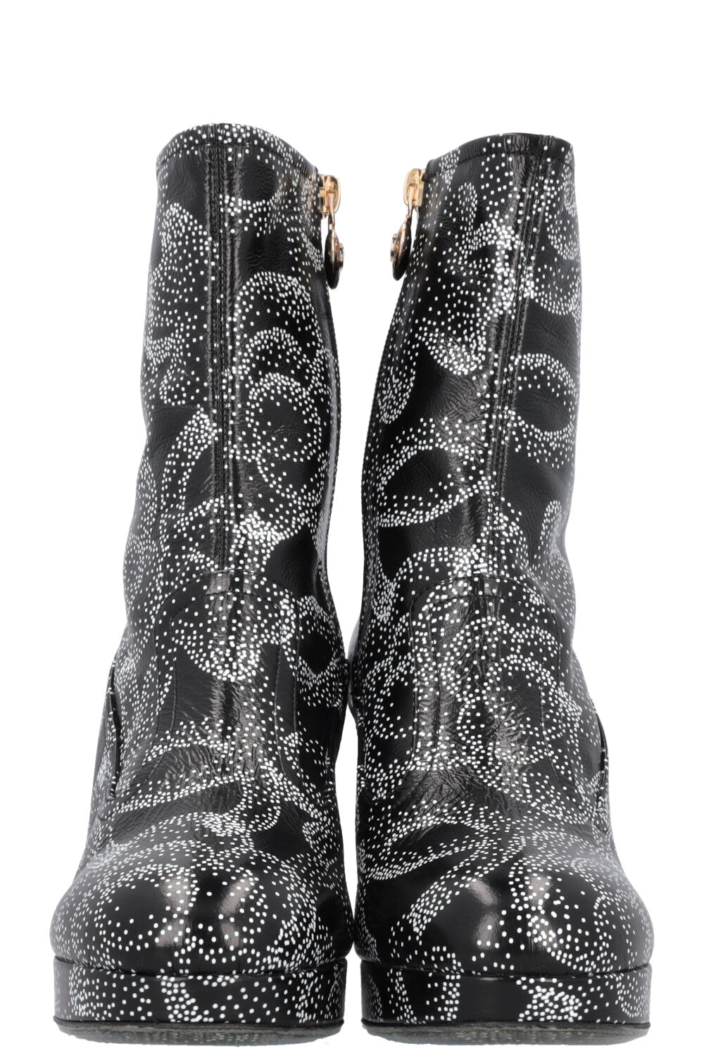 CHANEL 2023 Boots Black White