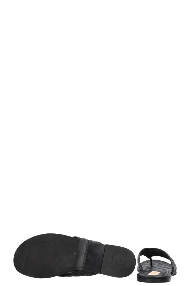 CHANEL Shamrock Flats Leather Black