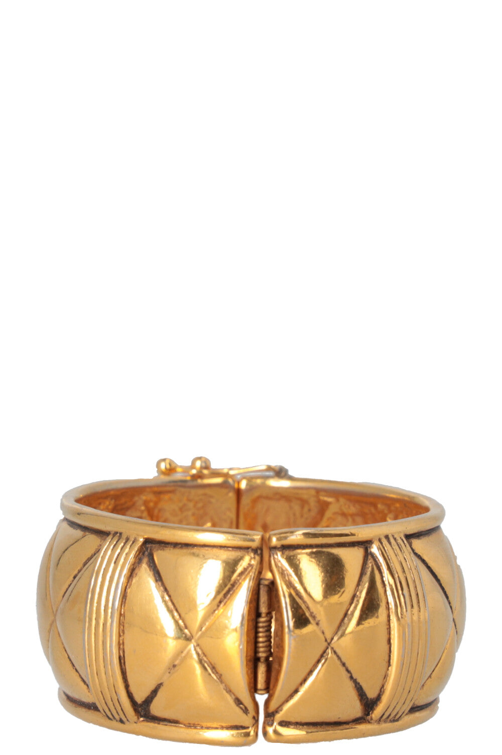 CHANEL CC Bracelet Gold
