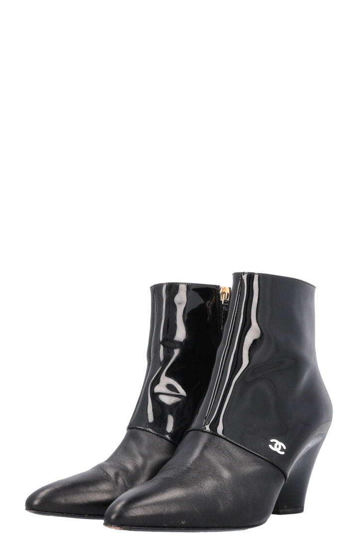 CHANEL Boots Patent Black