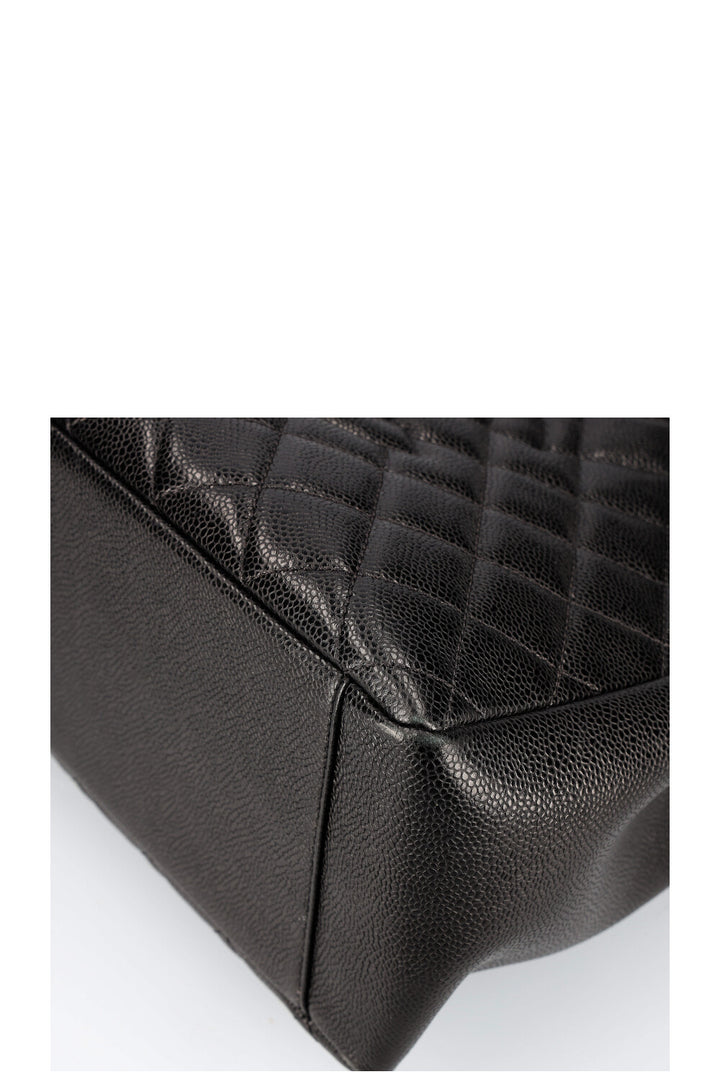 CHANEL GST Tote Bag Caviar Black