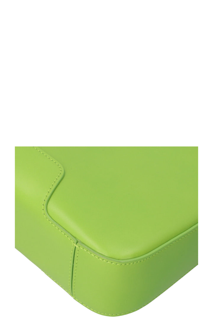 BURBERRY TB Shoulder Bag Leather Brillant Green