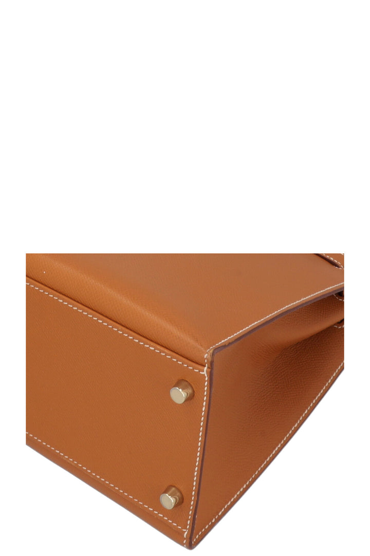 HERMÈS Kelly 32 Epsom Gold