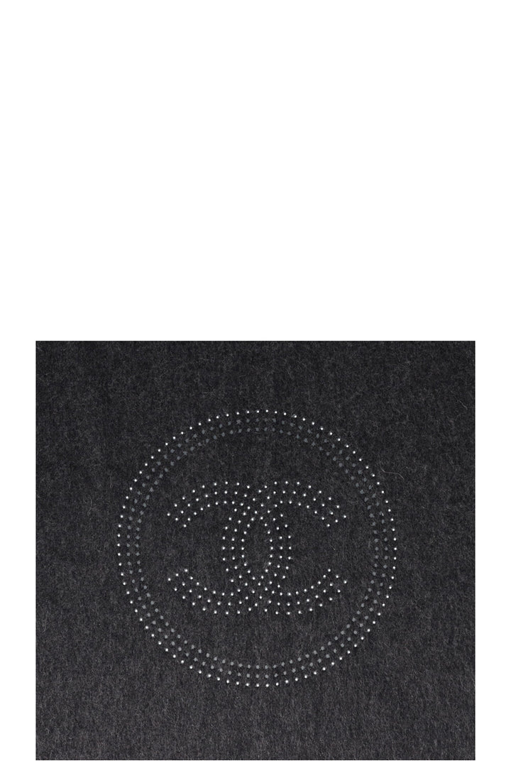CHANEL Leaser Cut CC Fringed Scarf Grey Cashmere