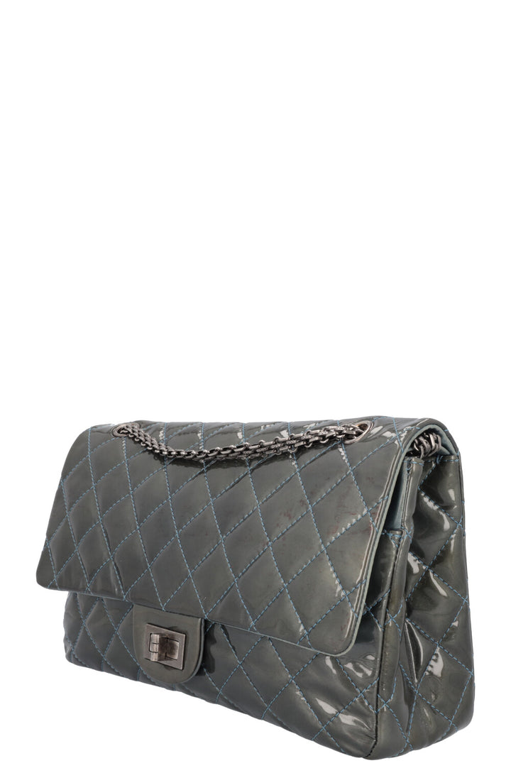 CHANEL 2.55 Reissue Double Flap Bag Maxi Green Patent