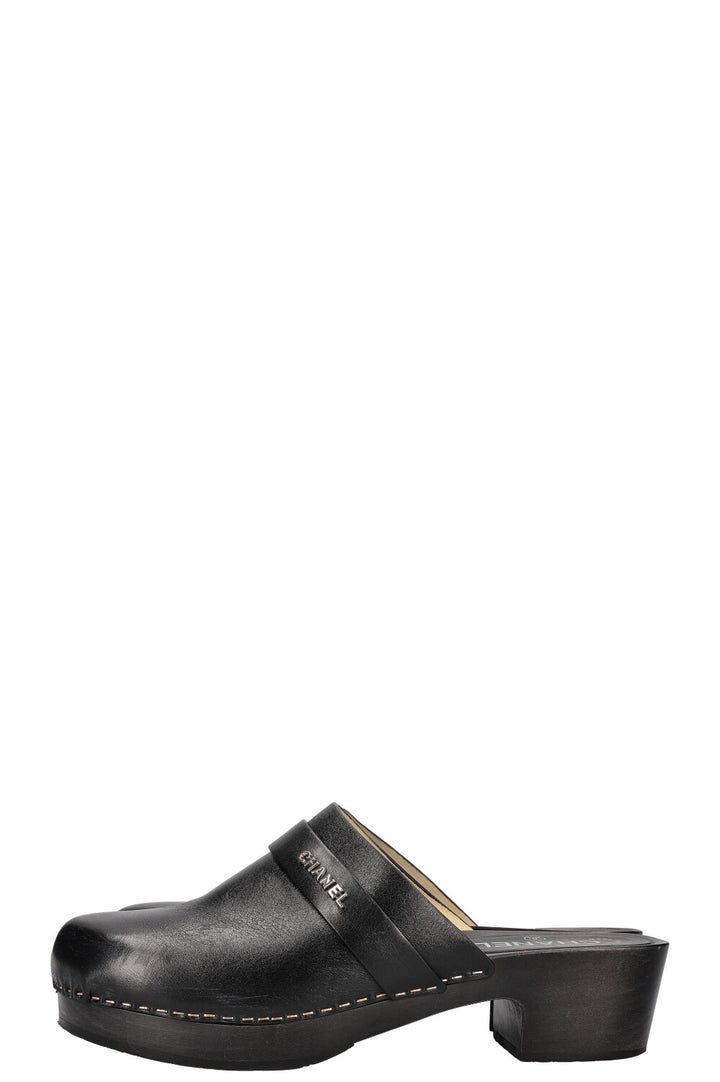 CHANEL Logo Clogs Black