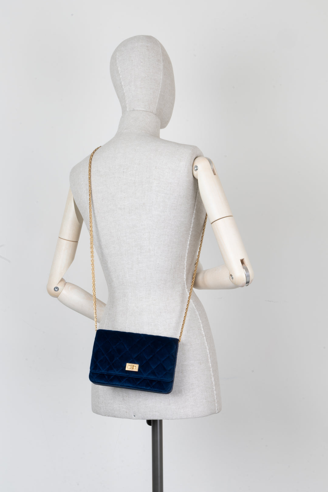 CHANEL 2.55 WOC Velvet Blue