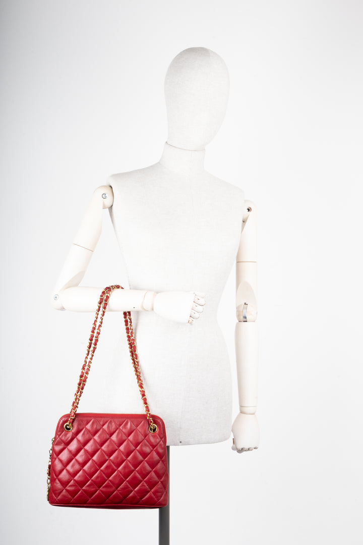 CHANEL Rue Cambon Medallion Quilted Shoulder Bag Red