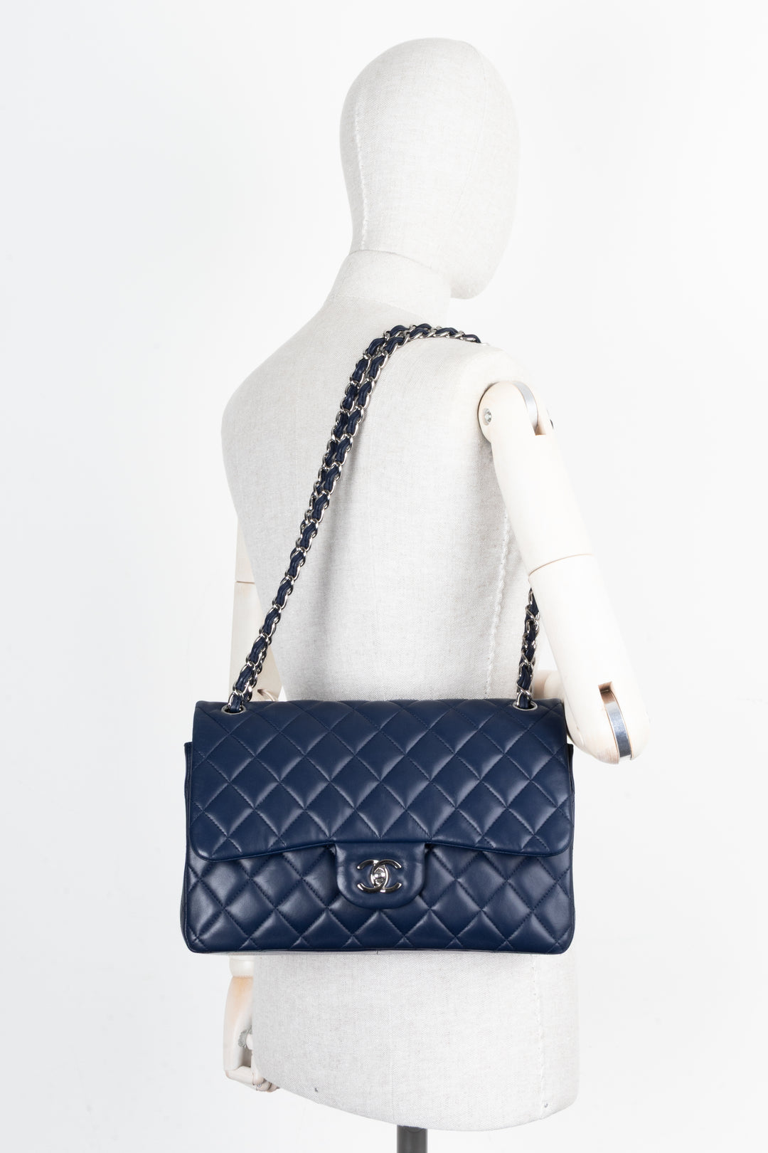 Sac à double rabat CHANEL Grand modèle Bleu marine