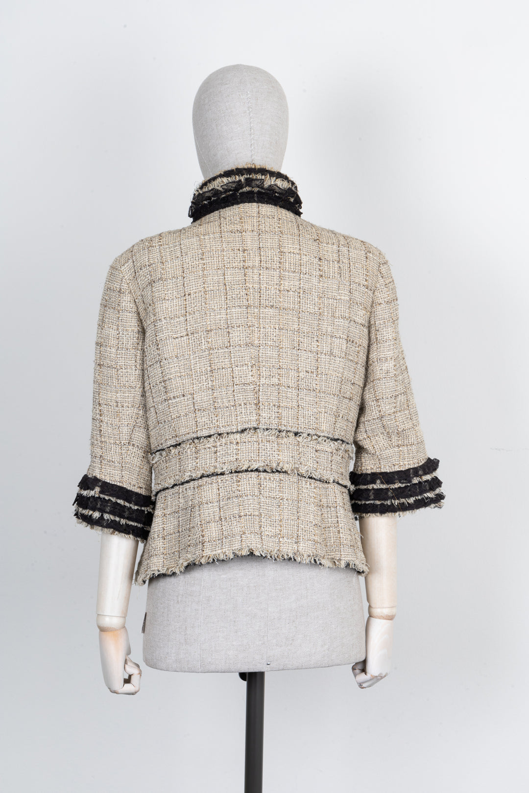 CHANEL 2010 Ruffles Collar Jacket Beige