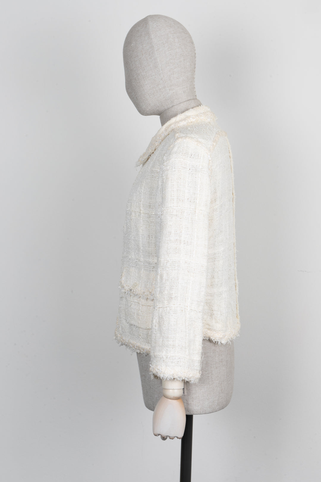 CHANEL 2007 Cruise Tweed Jacket Ivory