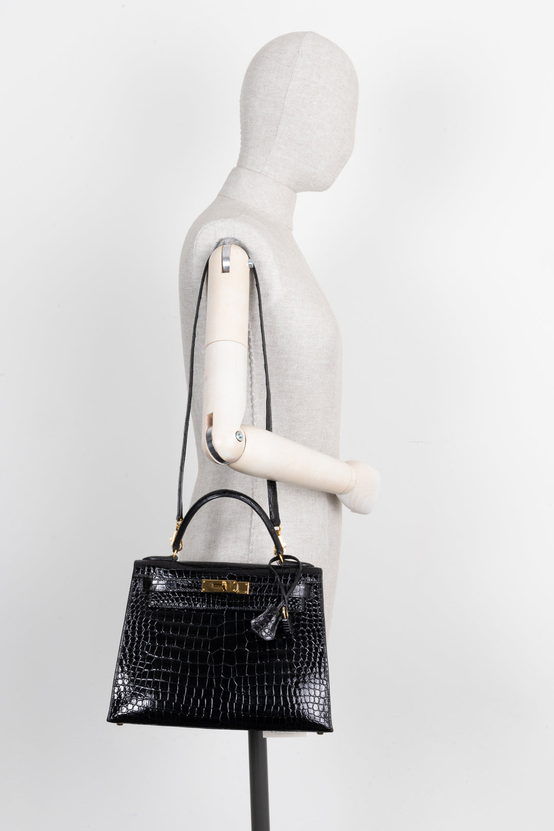 HERMÈS Kelly Sellier 28 Alligator Brillant Mississippiensis Noir