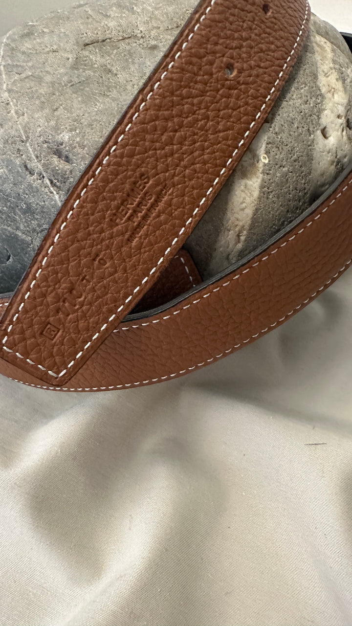 HERMÈS Ceinture Sangle Or Noir