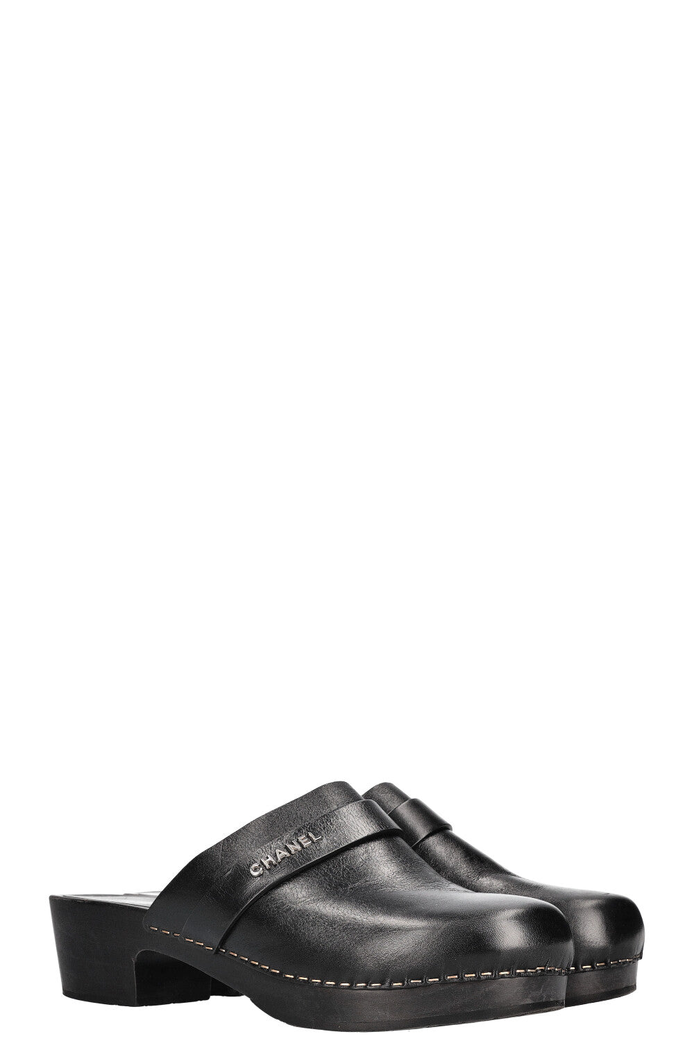 CHANEL Logo Clogs Black