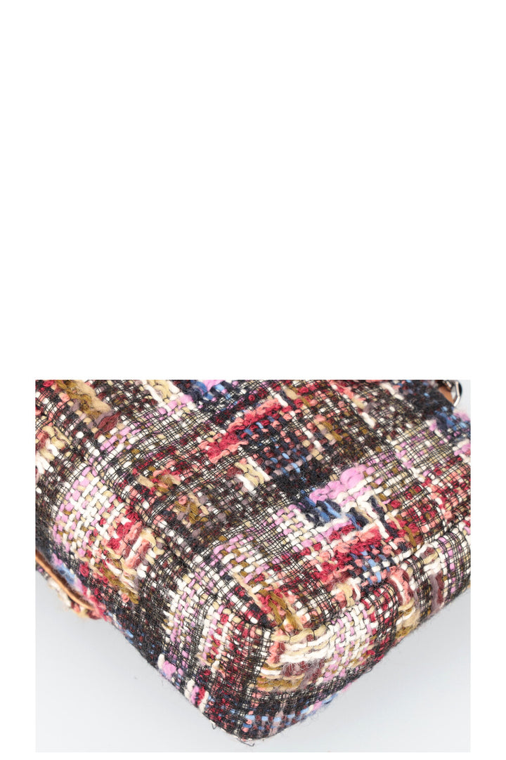 CHANEL Fringed Tweed Single Flap Pink & Red