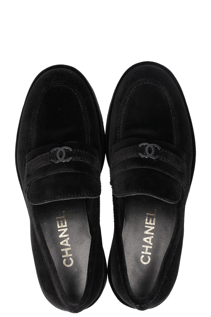 CHANEL Flats Velvet Black