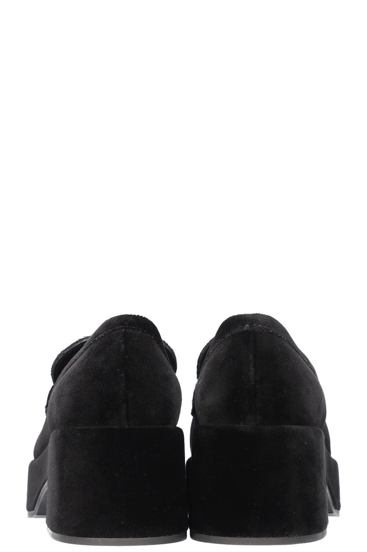 CHANEL Flats Velvet Black