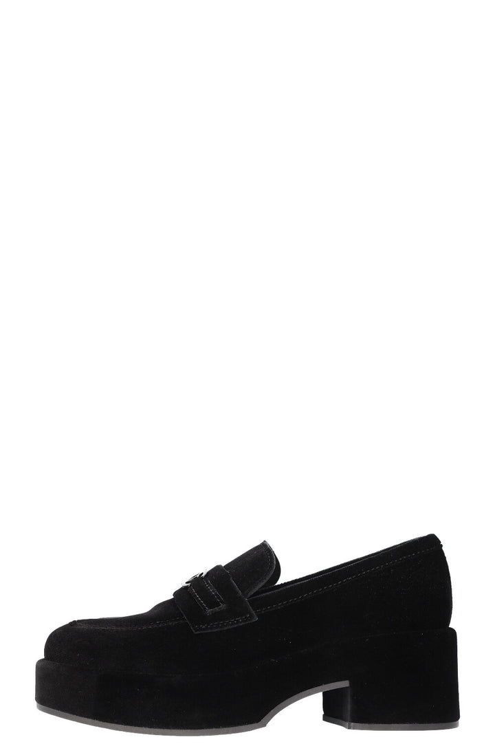 CHANEL Flats Velvet Black