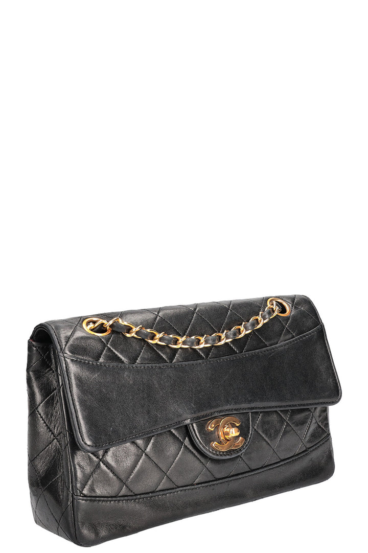 CHANEL Vintage Small Single Flap Bag Black