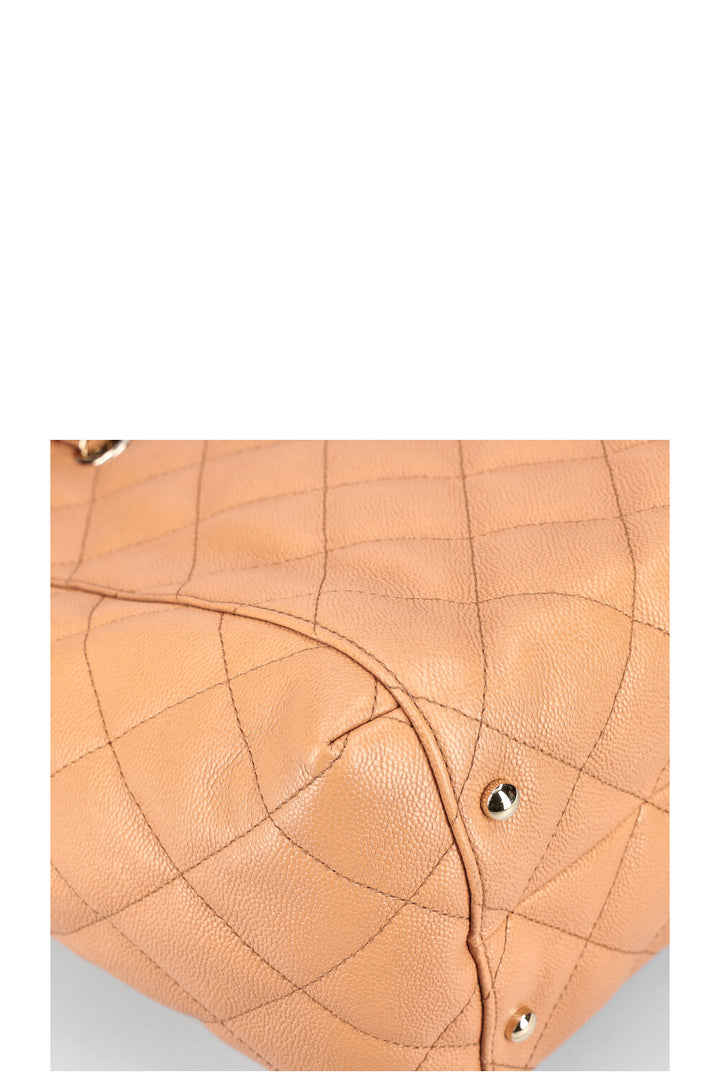 CHANEL Classic CC Shopping Tote Caviar Caramel