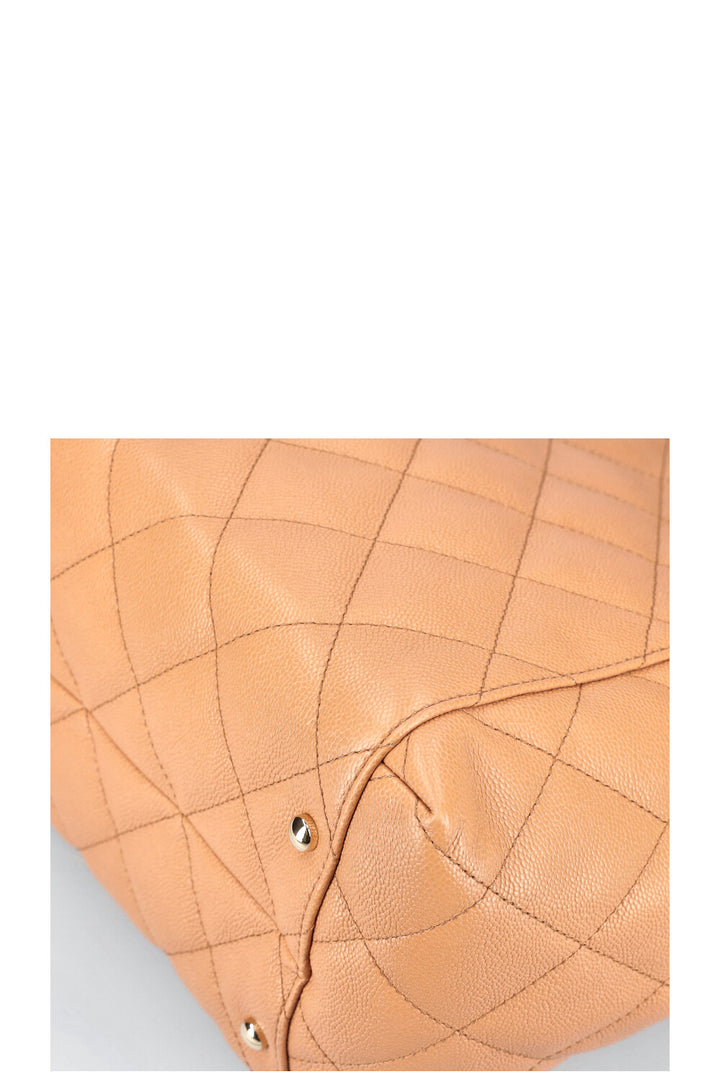 CHANEL Classic CC Shopping Tote Caviar Caramel