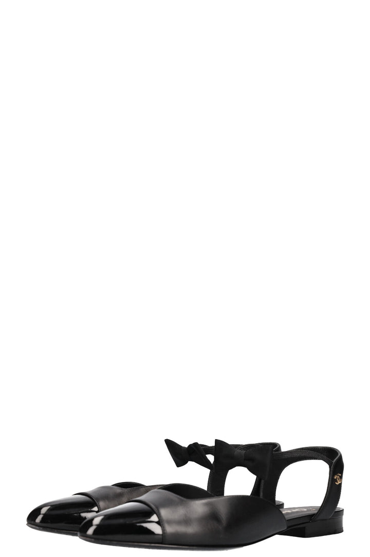 CHANEL Flats with Bow Black
