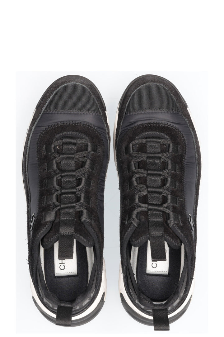CHANEL Sneakers Black & White