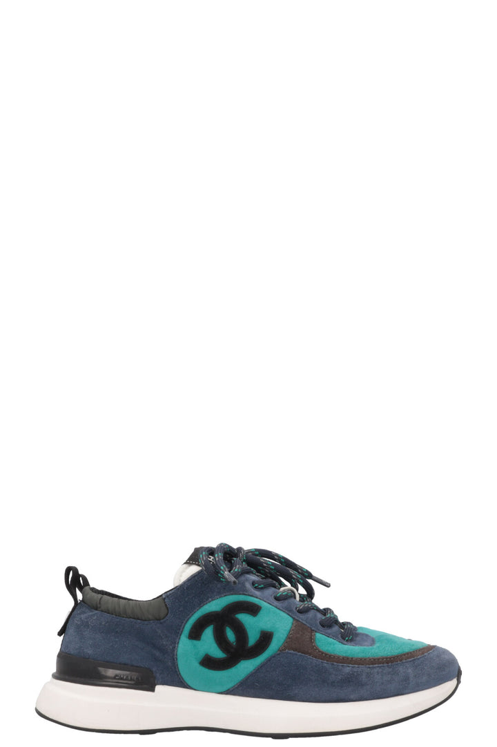 CHANEL CC Low Top Sneakers Suede Petrol