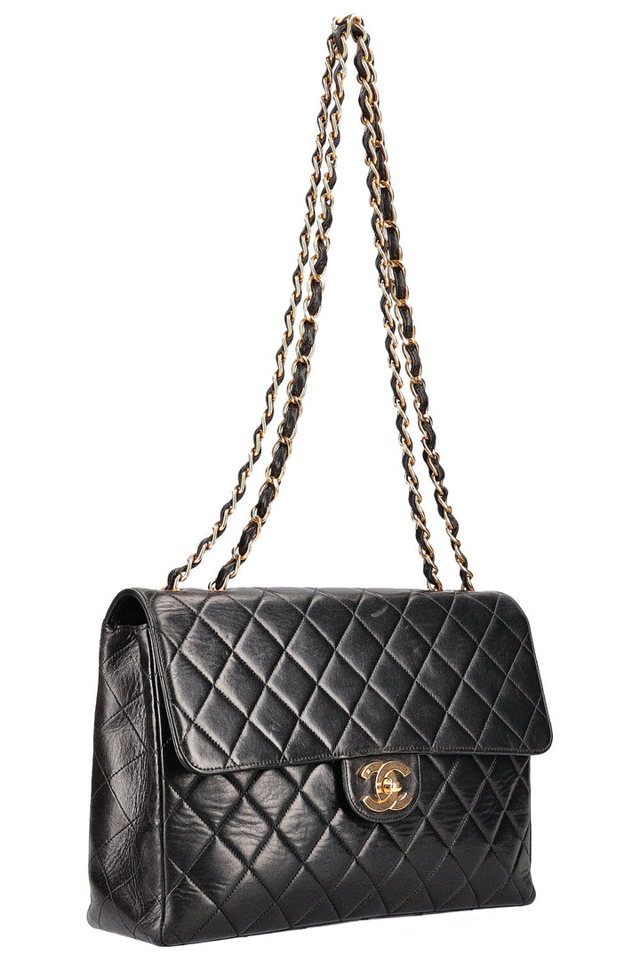 CHANEL Vintage Single Flap Bag Black