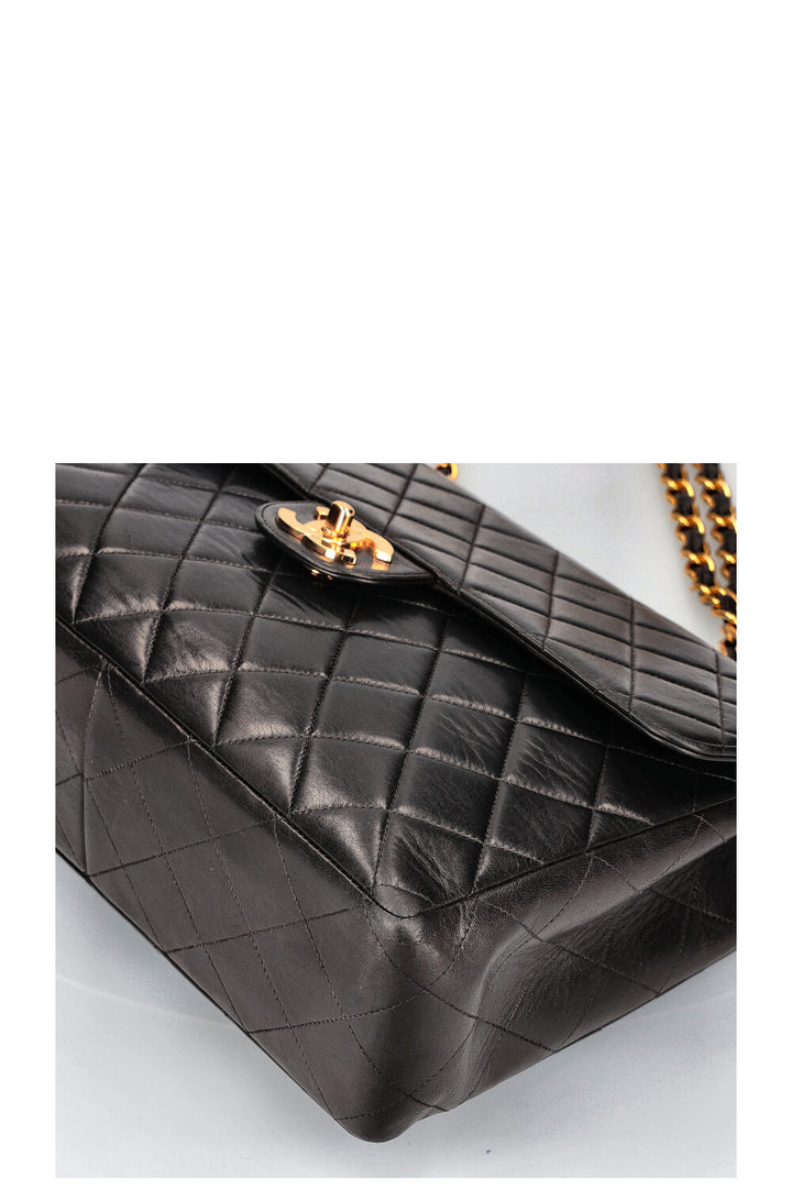 CHANEL Vintage Single Flap Bag Black