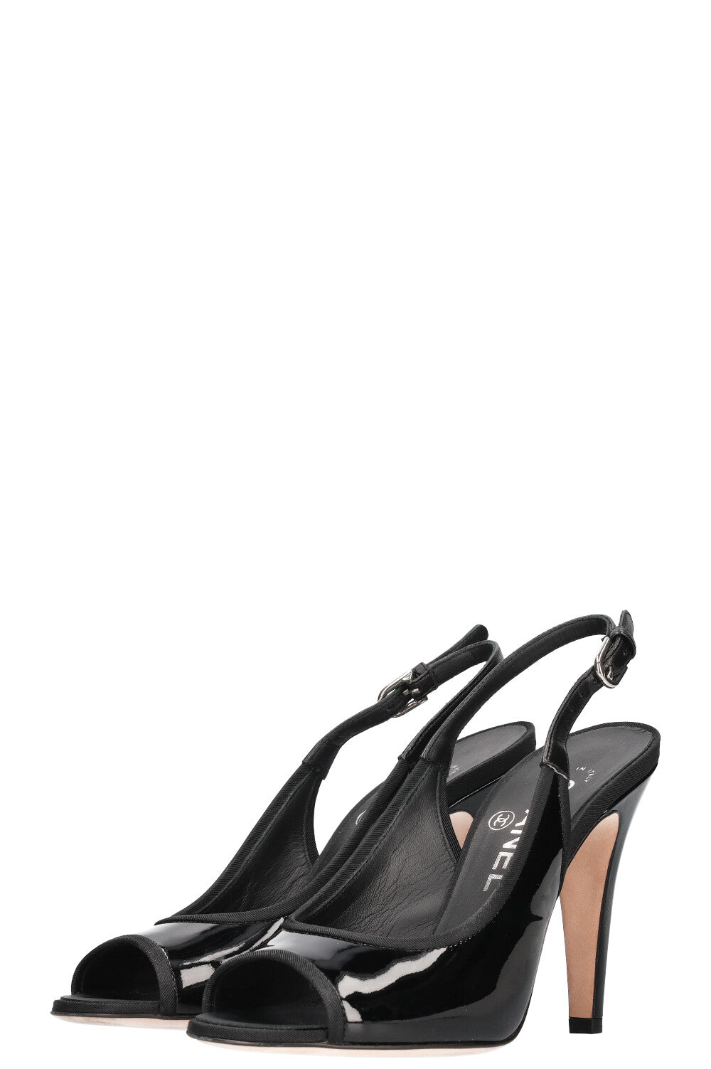 CHANEL CC Heels Patent Black