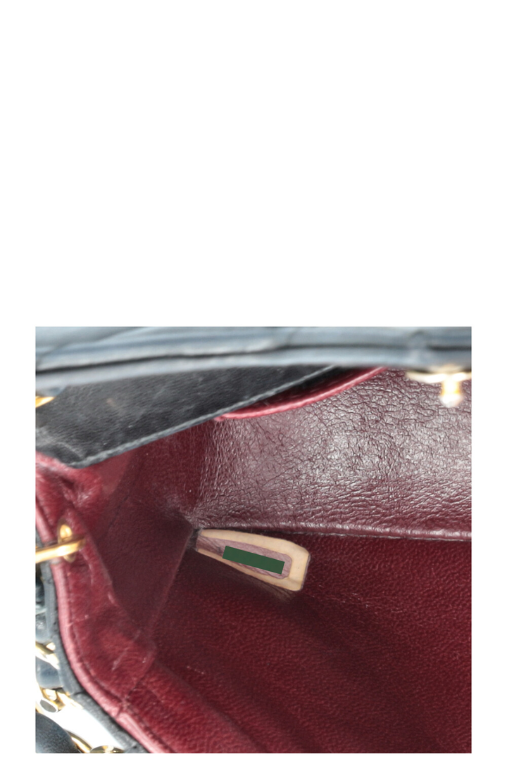 CHANEL Vintage Flap Bag Leather Black