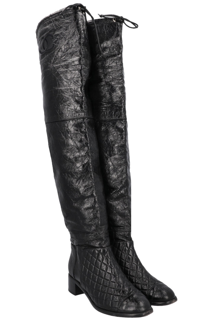 CHANEL 2018 Matelasse CC Overknee Boots Black Patent