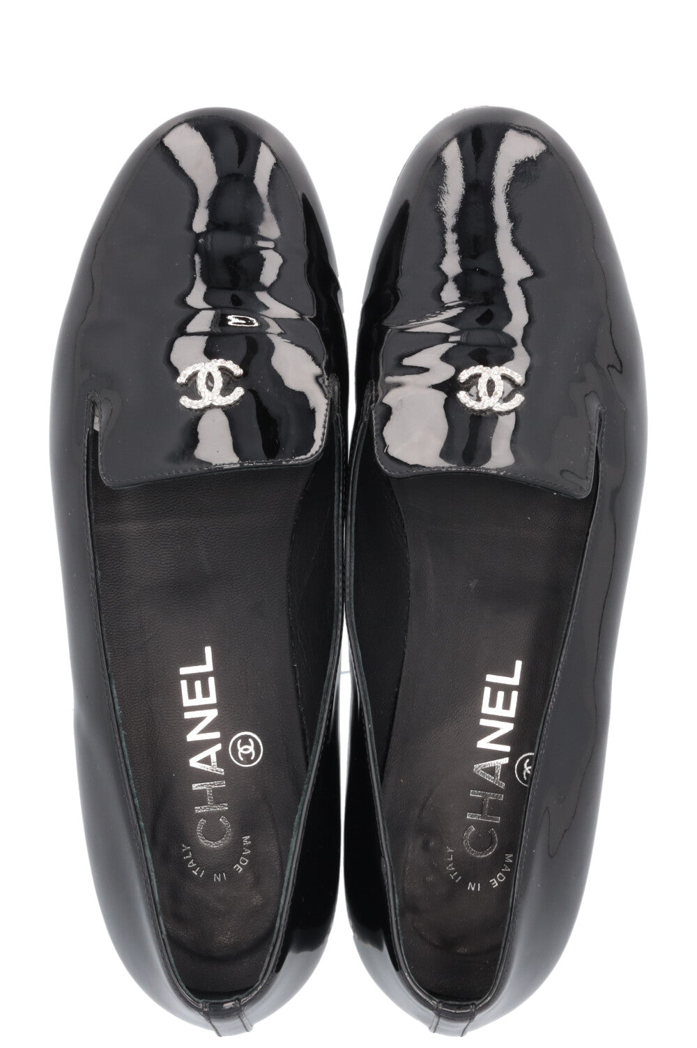 CHANEL 2016 Pearl Heel CC Loafers Patent Black