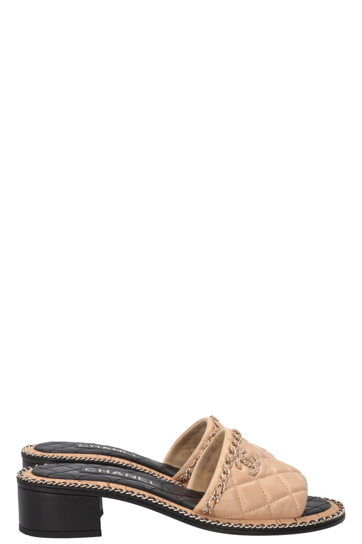 CHANEL Quilted Flats Beige SS2024