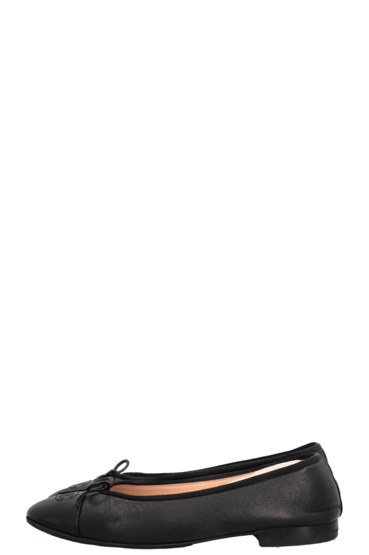 CHANEL Classic CC Ballet Flats Patent Black