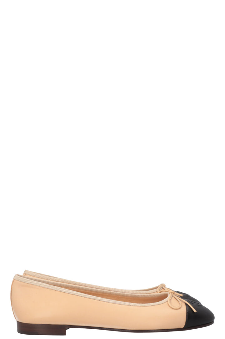 CHANEL Classic Ballet Flats Nude Black