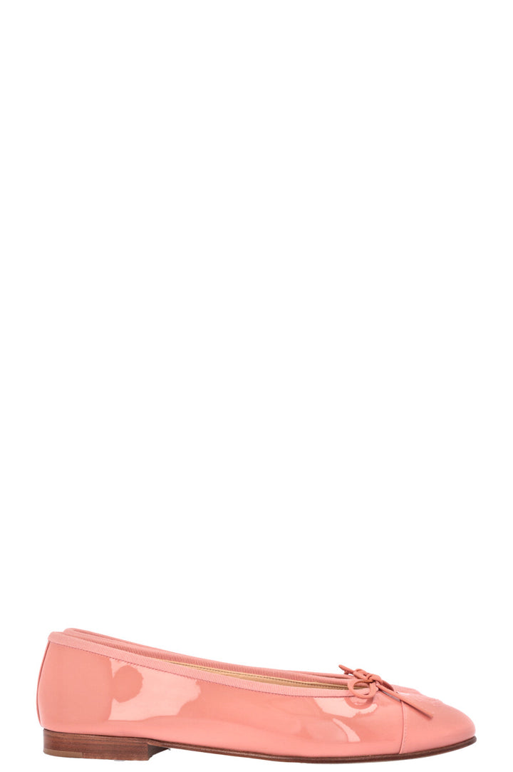 CHANEL Classic Ballet Flats Patent Pink